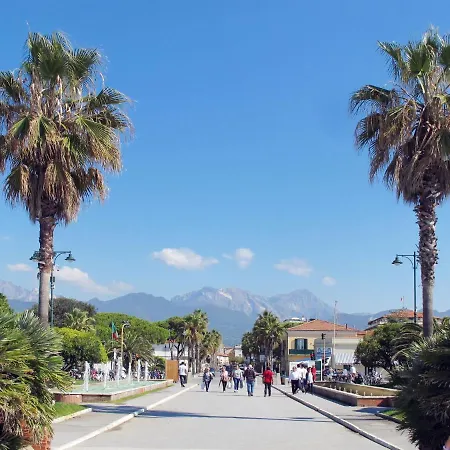 Matteo By Interhome * Форте-деи-Марми